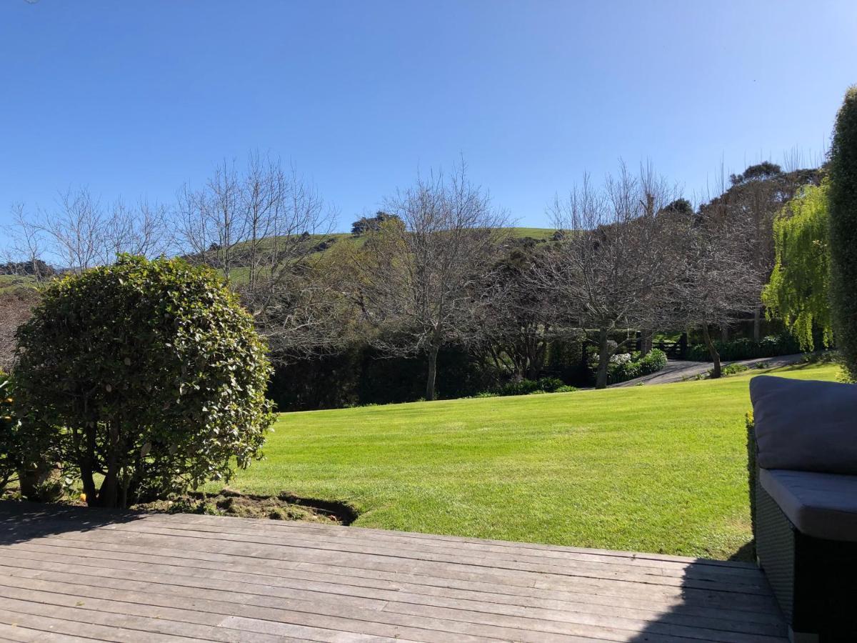 Villa Tranquil Family Retreat Akaroa Esterno foto