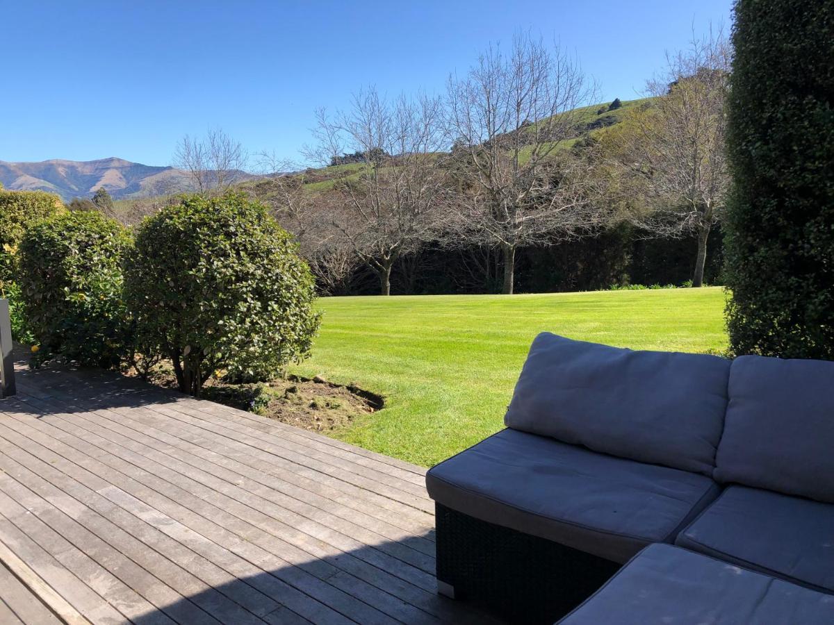 Villa Tranquil Family Retreat Akaroa Esterno foto